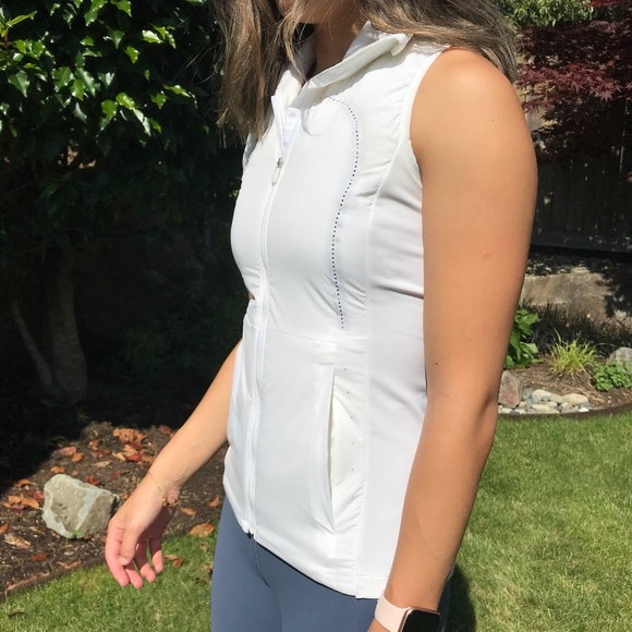 Lululemon Reflective Insulated White Running Vest - Picture 2 of 5